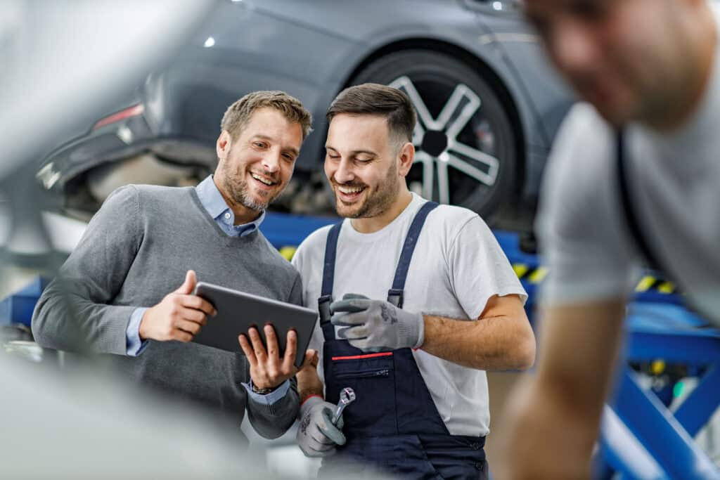 Navigating Auto Repair Trust: Strategies for Establishing Reliable Relationships with Mechanics