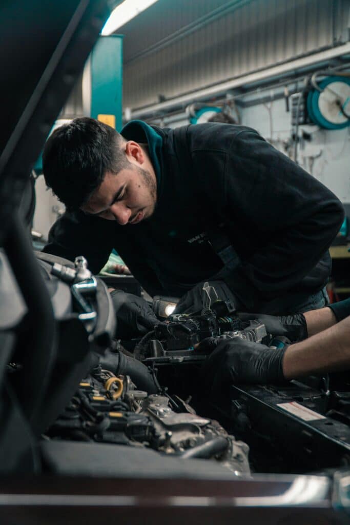 Automotive Repair Industry Transformation: Exploring Current Trends and Innovations Shaping Car Maintenance and Service