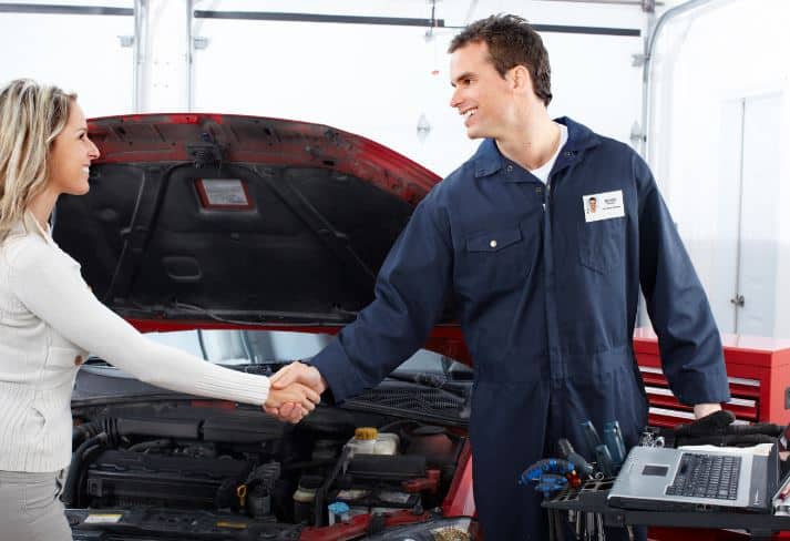 The Importance Of Customer Service In Auto Body Repair: Building Trust And Loyalty