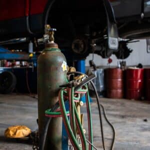 Photo "Turbocharged Troubleshooting: Mastering the Art of Auto Repair"