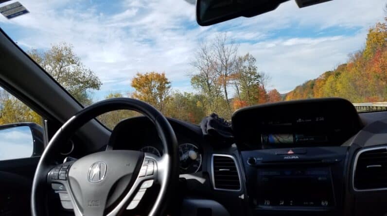 Photo "Does Safelite Calibrate Windshields?"