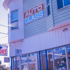Photo "What Factors Should I Consider when Choosing an Auto Repair Shop for My Vehicle?"