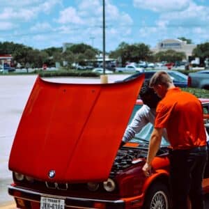 Photo "Can the Color of a Car Affect the Types of Repairs It May Need over Time?"