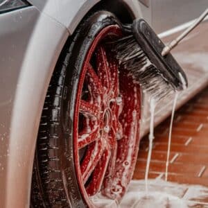 Photo "What Are the Different Types of Car Detailing Products and Their Uses?"