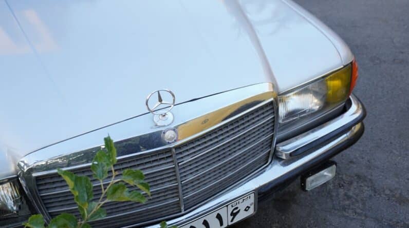 Photo Luxury Vehicle Repair